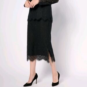 🔥Isaac Mizrahi Black Lace Pencil Skirt